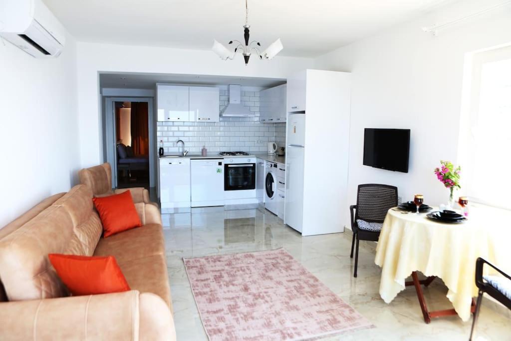 Kas Ay Isigi Suit Apart Exterior foto